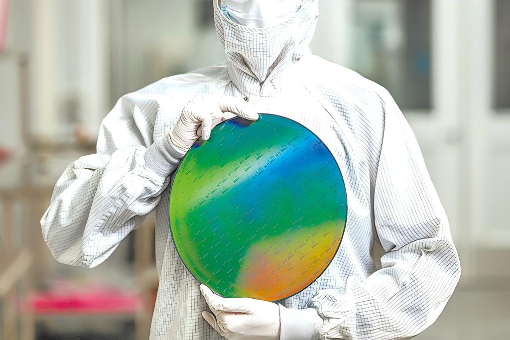 中国据报对航空设备晶片药品免征125%关税